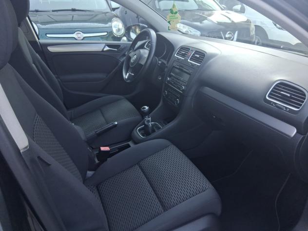 Volkswagen Golf 1.6 TDI DPF 5p. Highline - Foto 8