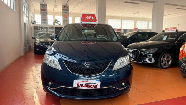 Lancia Ypsilon 1.2 69 CV 5 porte GPL Ecochic Gold - Foto 2