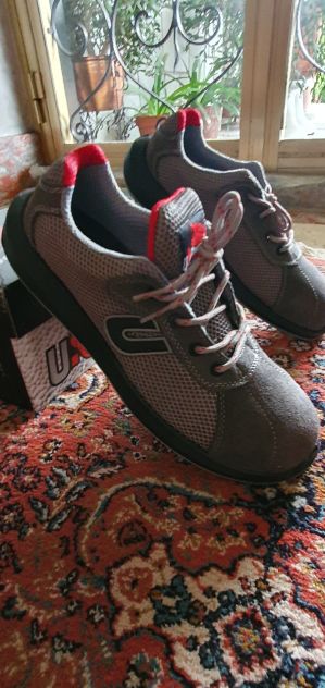 Scarpe antinfortunistiche
