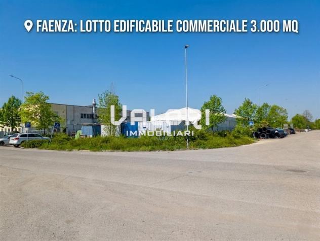 LOTTO EDIFICABILE COMMERCIALE DI 3.000 MQ IN POSIZIONE ANGOLARE