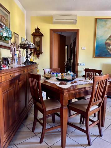 Vendesi per investimento appartamento mq. 90 con garage doppio - Foto 3