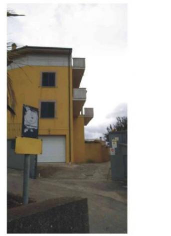 Immobile in asta di 427 m² con più di 5 locali e box auto in vendita a Monteodorisio - Foto 2