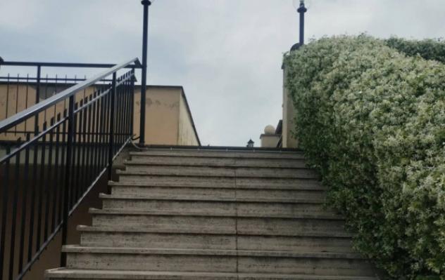 Immobile in asta di 892 m² in vendita a Guidonia Montecelio - Foto 2