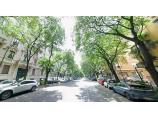 Monolocale con Balcone nel Cuore di Porta Venezia
