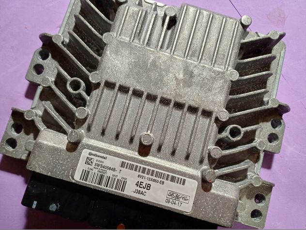 CENTRALINA MOTORE Continental 5WS40584B-T 5WS40584BT 8V21-12A650-EB 4EJB J38AC S - Foto 3