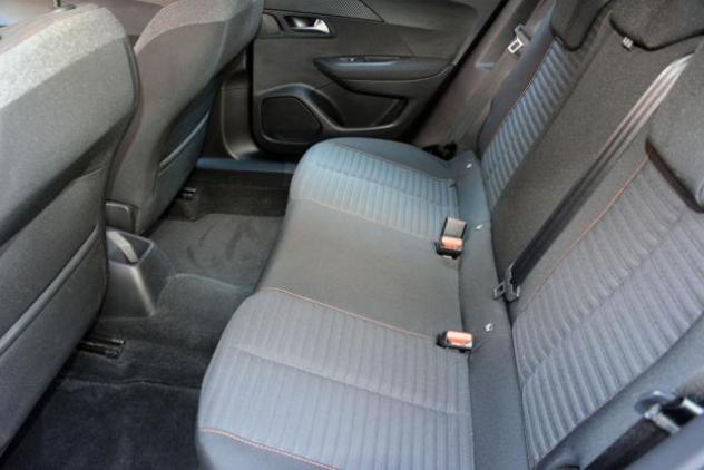 PEUGEOT 2008 PureTech 100 S&S Active Pack rif. 23988109 - Foto 10