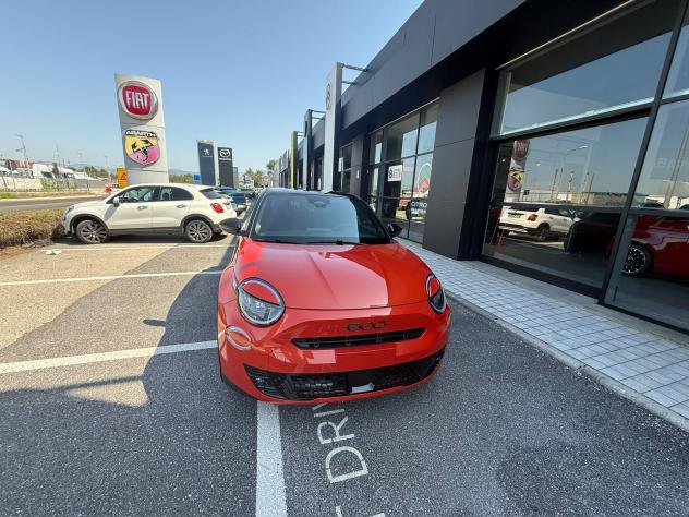 FIAT 600 1.2 Hybrid 145cv Sport Edizione milano cortina 26 prezzo valido con fin.to -1000 - Foto 9