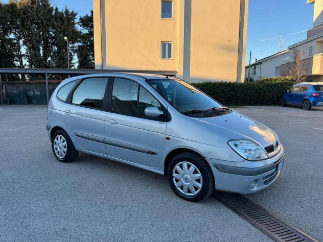 Renault Megane Scic 1.9 dCi cat Expression - Foto 3