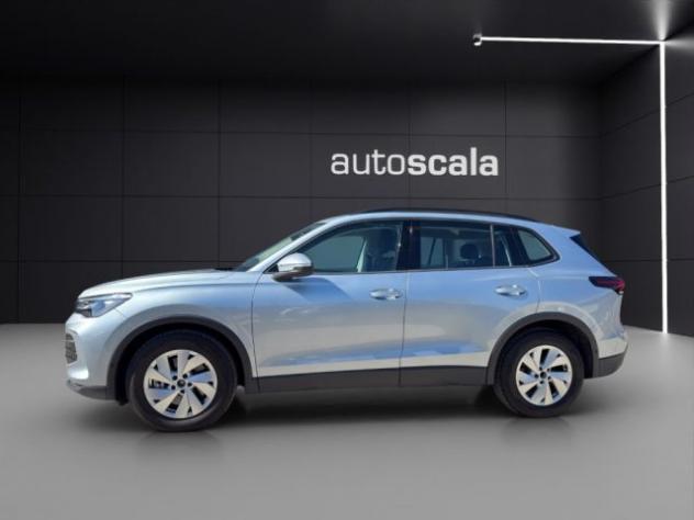 VOLKSWAGEN Tiguan 2.0 TDI 150 CV DSG Life rif. 23679381 - Foto 2