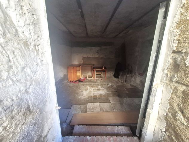 Fuorigrotta - Via Terracina - Cantina 25 mq - Foto 5