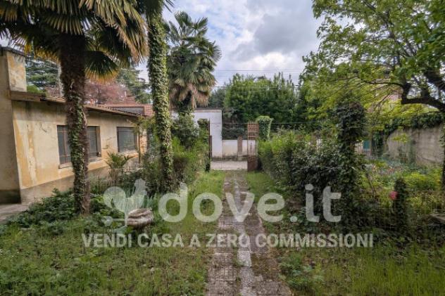 Casa indipendente di 198 m² con 4 locali e box auto in vendita a Cassano Magnago - Foto 17