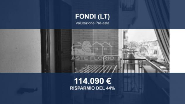 Immobile in asta di 5781 m², box auto in vendita a Fondi