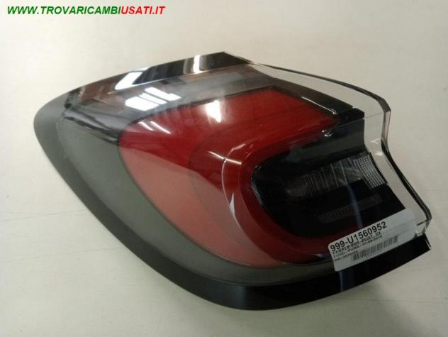 FANALE EST. POST. SX 999-U1560952 Parti elettriche  Fanaleria  Fanali  Fanale est. post. s FORD - PUMA - 01-09-2019