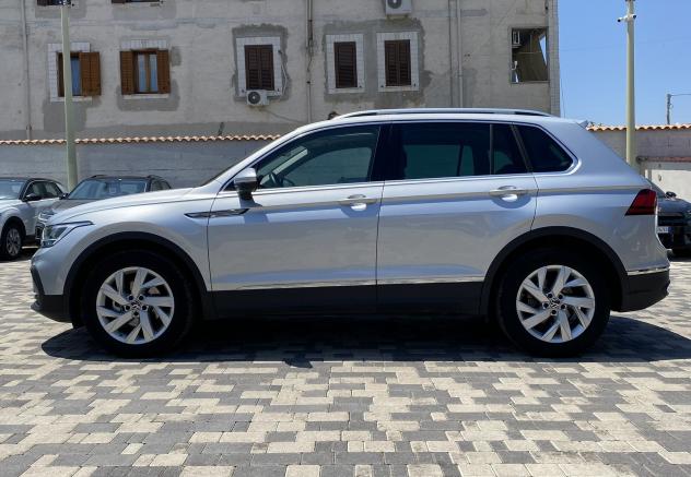 Volkswagen Tiguan Life 2.0 TDI 122CV Tetto - Foto 7