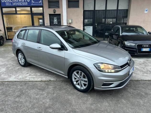 VOLKSWAGEN Golf Variant 1.6 TDI 115 CV DSG Executive BlueMotion Tech. rif. 23799092
