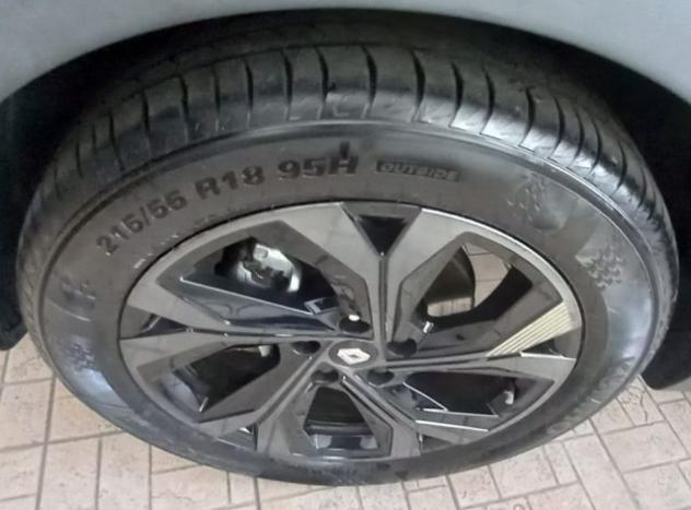 RENAULT Arkana Arkana Full Hybrid E-Tech 145 CV Engineered Fast T rif. 24134077 - Foto 5