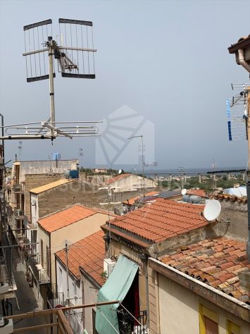 Vendesi appartamento a Lascari con vista mare- Ottima opportunità d'investimento - Foto 2