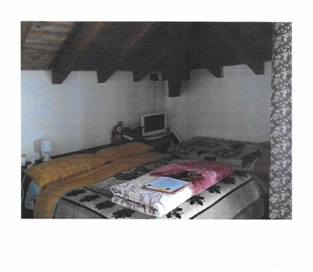 Immobile in asta di 110 m² con più di 5 locali e box auto in vendita a Olgiate Molgora - Foto 9