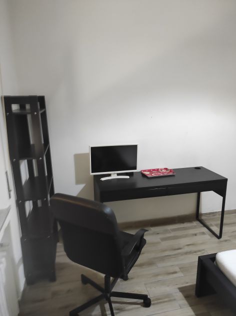Stanza singola con cucina e bagno in comune - Foto 3