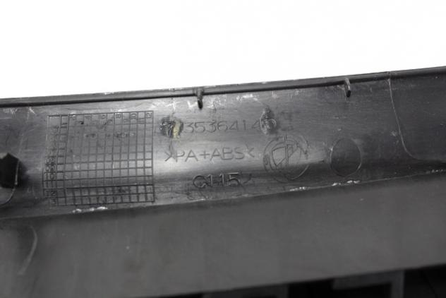 735364146 RIVESTIMENTO SUPERIORE CRUSCOTTO SBRINATORE PARABREZZA FIAT CROMA SW 2.4 D 147KW AUT 5P (2005) RICAMBIO USATO 735364147 - Foto 2
