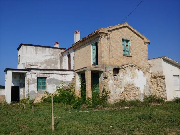 Terreno e casolare Città Sant'Angelo - Foto 4