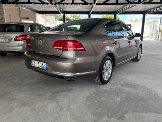 VOLKSWAGEN Passat 1.6 TDI BlueMotion Tech. rif. 24105169 - Foto 2