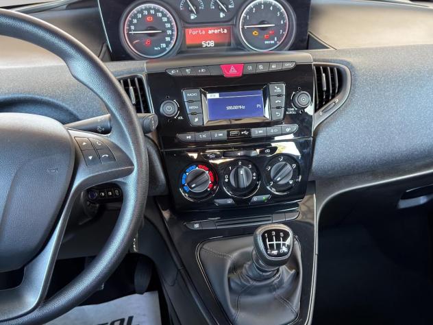 LANCIA - Ypsilon 1.0 firefly hybrid Silver s&s 70cv - Foto 10