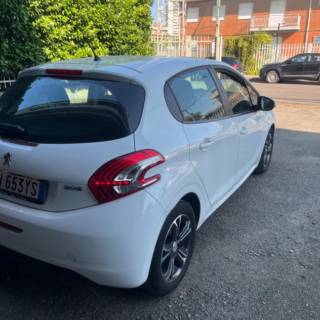 Peugeot 208 PureTech 82 5 porte Allure - Foto 5