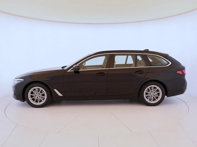 BMW 518d Touring mhev 48V auto - Foto 8