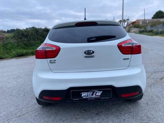 KIA Rio 1.4 CRDi 3p. Cool GUIDABILE DAI NEOPATENTATI rif. 24008546 - Foto 5