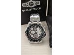 Orologio da uomo in acciao, quadrante chiaro
