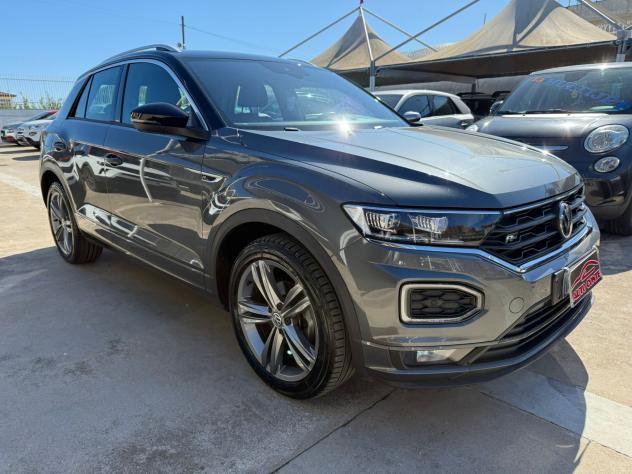 Volkswagen T-Roc 1.6 TDI SCR Style BlueMotion Technology R-LINE - Foto 3