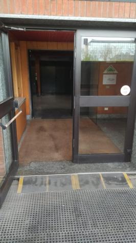 Vendesi magazzino interrato di 360 mq in Assago - Foto 4