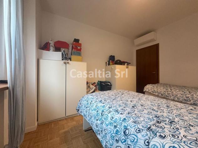 Ampio trilocale con balcone, box e doppi servizi - Foto 6