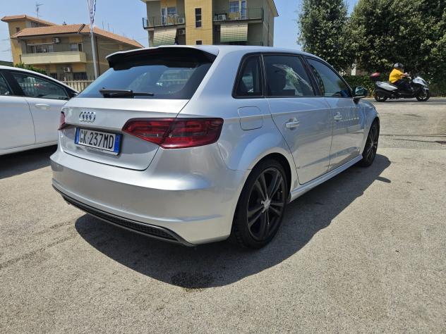 Audi A3 SPB 2.0 TDI Ambiente - Foto 3