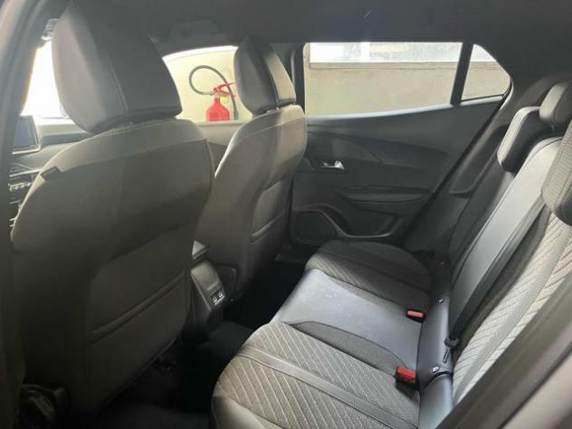 PEUGEOT 2008 ALLURE + VISION PACK 1.2 PureTech 100 S&S rif. 24153607 - Foto 8