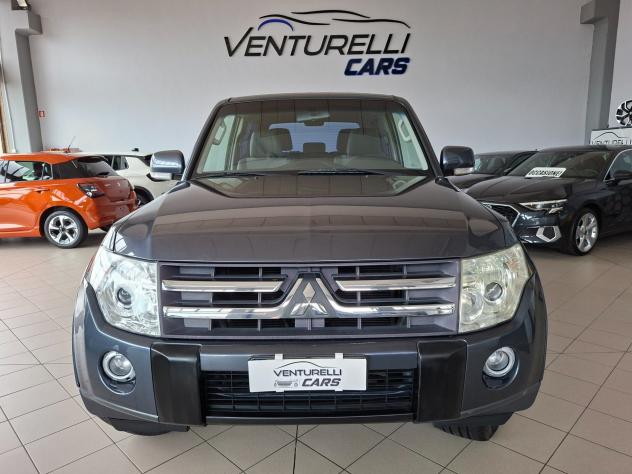 Mitsubishi Pajero 3.2 DI-D 16V 3p. Invite - Foto 2