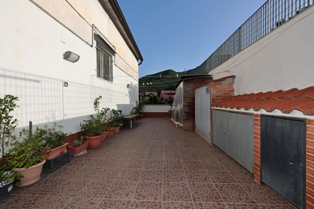 APPARTAMENTO CON TERRAZZO - Foto 10