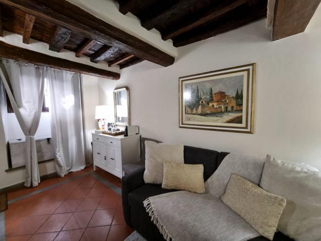 APPARTAMENTO di 2 vani e di 42 mq (FIRENZE) rif. A26/208