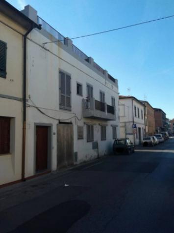 Immobile in asta di 647 m² con più di 5 locali in vendita a Pontedera - Foto 3