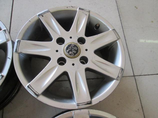 6JX14H2 ET25 SET 4 CERCHI IN LEGA DA 14 POLLICI 4 FORI PEUGEOT 208 1.4 G 70KW 5M 5P (2014) RICAMBIO USATO STRISCIATI DA VERNICIARE - Foto 3