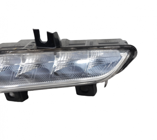 FANALINO PARAURTI ANT DX RENAULT Captur Serie 266059367R (1319) - Foto 6