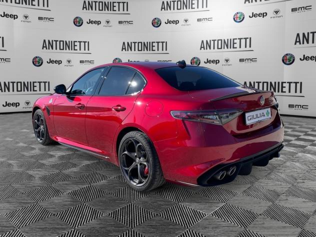 Alfa Romeo Giulia Giulia 2.9 V6 Bi-Turbo AT8 Quadrifoglio - Foto 7