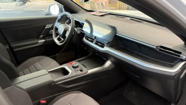 Jeep Compass E-Hybrid 1.2 Turbo MHEV 106kW Altitude DCT - Foto 9