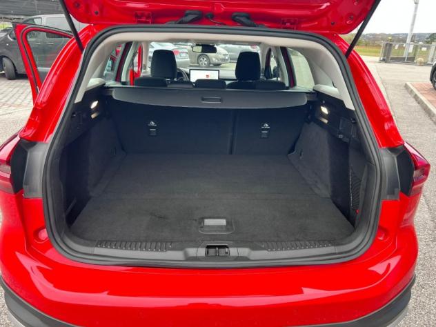 Ford Focus 1.0 EcoBoost Hybrid 125 CV SW Active / Tetto Nero - Foto 8