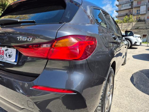 BMW 116d Business Advantage 70.000km - Foto 8