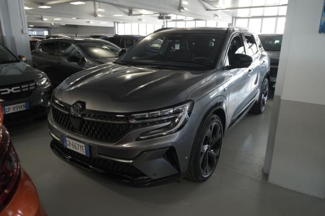 Renault Austral * 1.2 E-TECH FULL HYBRID ICONIC ESPRIT ALPINE 200CV AUTO - Foto 6