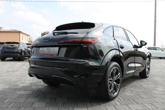 AUDI Q3 SPB TDI 110 kW S tronic S Line edition rif. 23450456 - Foto 4