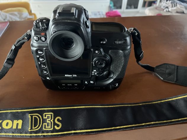 Nikon D3S - Foto 2