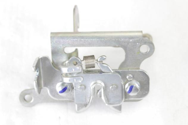 CHIUSURA SPORTELLO PORTAOGGETTI YAMAHA X-MAX 300 2017 - 2019 1DYF478000 LID LOCK
